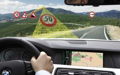 ¿Qué hacer para viajar con seguridad en tu vehículo?