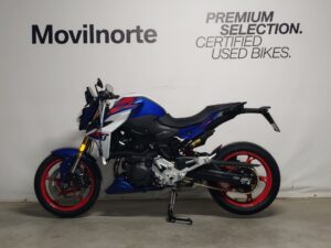 BMW Motorrad F 900 R Roadster / Naked Bike