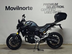 BMW Motorrad F 900 R Roadster / Naked Bike
