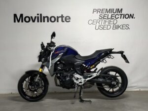BMW Motorrad F 900 R Roadster / Naked Bike