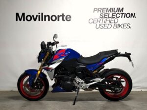 BMW Motorrad F 900 R Roadster / Naked Bike